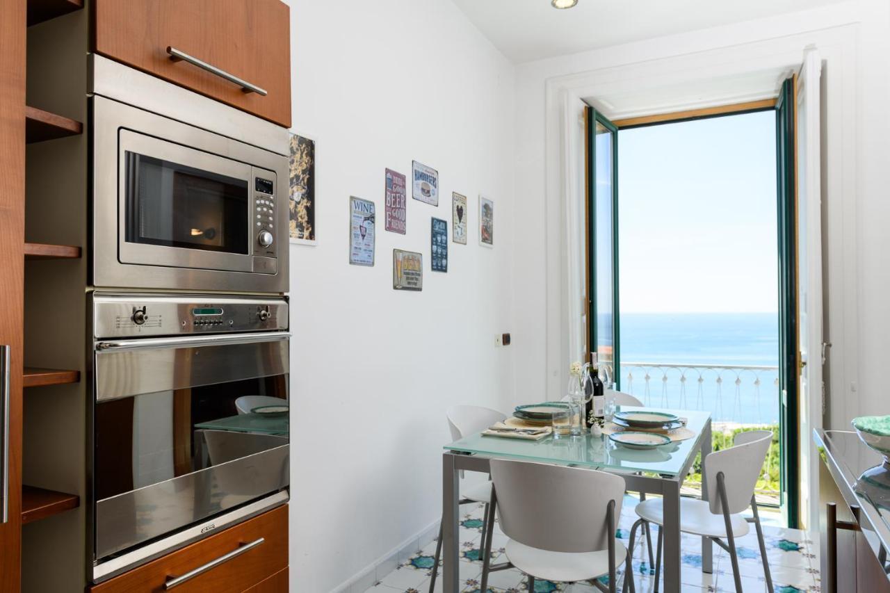 Amalfi Coast Family Luxury Suite Vietri Zewnętrze zdjęcie